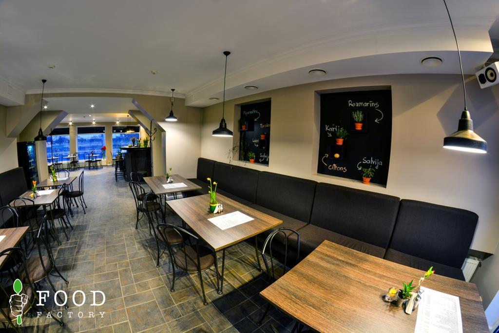 Hotel Albatross Рига Екстер'єр фото