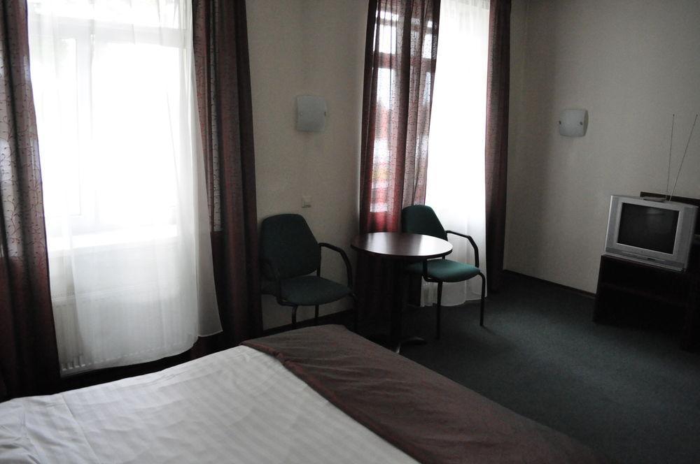 Hotel Albatross Рига Екстер'єр фото